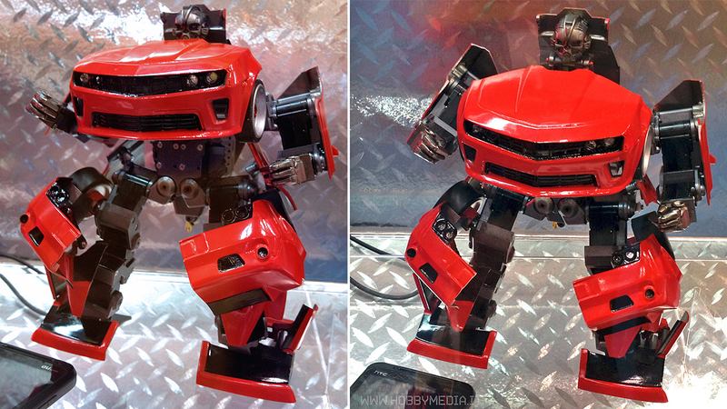 Illustration for article titled Tomy's Self-Transforming RC Cars Could Be the Greatest Toy Ever